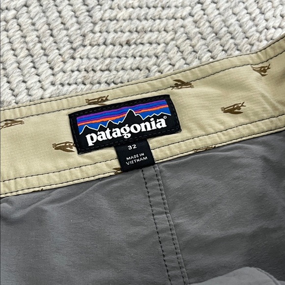 Patagonia Men's Swim Shorts in Gray with Blue Accents (flawed) - Picture 2 of 7